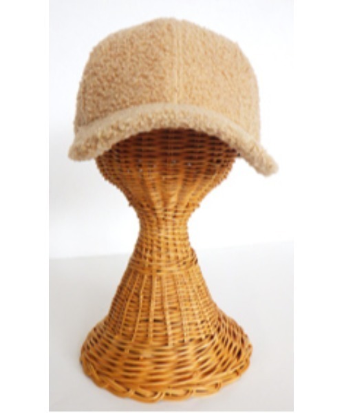 mimis（ミイーミイーズ）の「プードルボアキャップ（キャップ・レディース・ブラック/ベージュ/アイボリー・FREE）」の5枚目の写真