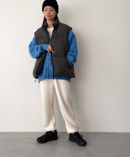 CANAL JEAN(キャナルジーン)の「El mar Vネックオーバーサイズニットカーディガン(カーディガン/ボレロ・レディース・グレー/ブルー/チャコールグレー・ONE SIZE)」の13枚目の写真