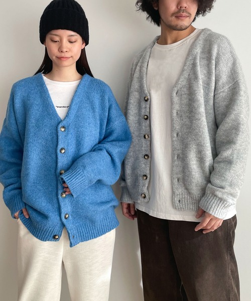 CANAL JEAN（キャナルジーン）の「El mar Vネックオーバーサイズニット