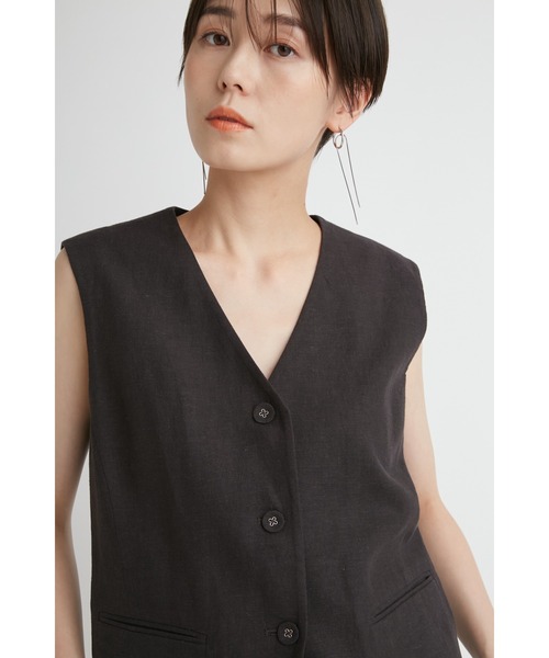 emmi（エミ）の「【emmi atelier】レーヨンリネンベスト（ベスト・レディース・チャコールグレー/ライトベージュ・0/1）」の2枚目の写真