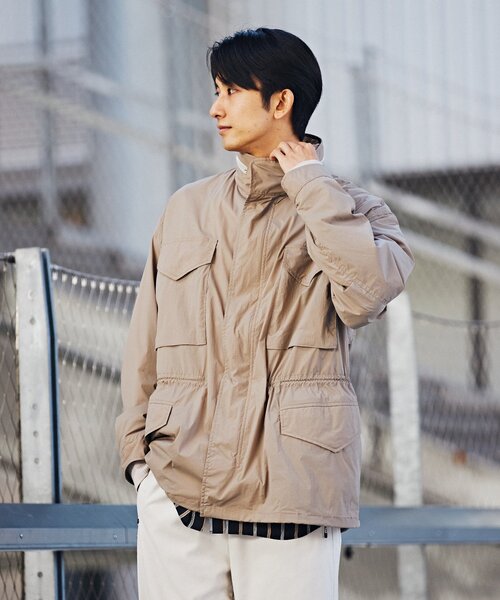 EDIFICE（エディフィス）の「ドライナイロン アーミースタンドブルゾン（ブルゾン・メンズ・ベージュ/ネイビー/サックスブルー・MEDIUM/LARGE）」の9枚目の写真