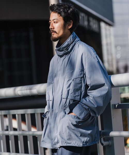 EDIFICE（エディフィス）の「ドライナイロン アーミースタンドブルゾン（ブルゾン・メンズ・ベージュ/ネイビー/サックスブルー・MEDIUM/LARGE）」の12枚目の写真