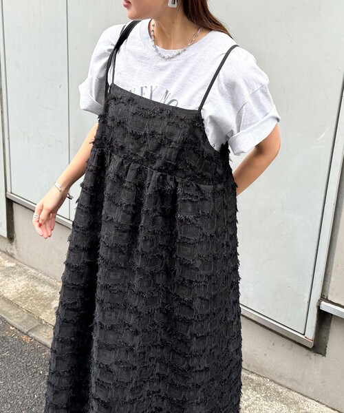 fredy emue（フレディエミュ）の「【オケージョン対応】フリンジキャミワンピース（ワンピース・レディース・アイボリー/ブラック・38）」の14枚目の写真