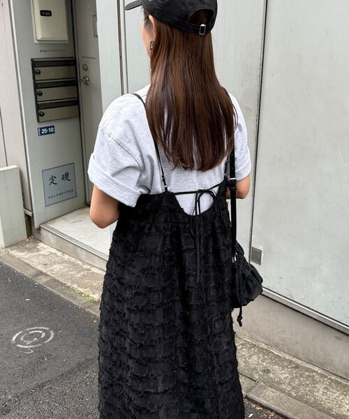 fredy emue（フレディエミュ）の「【オケージョン対応】フリンジキャミワンピース（ワンピース・レディース・アイボリー/ブラック・38）」の15枚目の写真