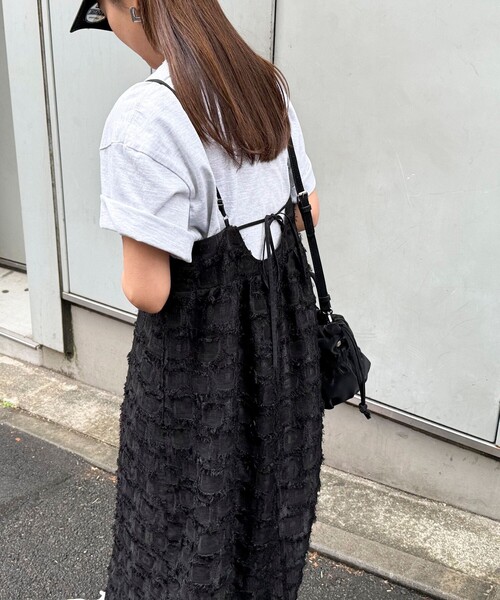 fredy emue（フレディエミュ）の「【オケージョン対応】フリンジキャミワンピース（ワンピース・レディース・アイボリー/ブラック・38）」の16枚目の写真