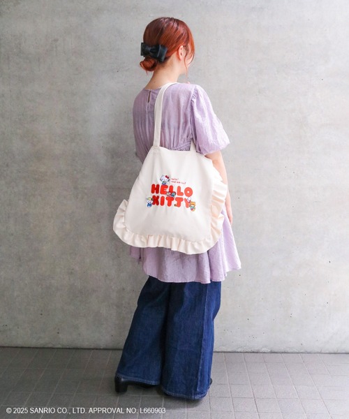 sanrio（サンリオ）の「HELLO KITTY / フリルトートバッグ（トートバッグ・レディース・ブラック/アイボリー・FREE）」の10枚目の写真