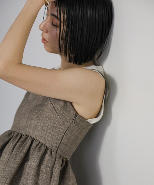 select MOCA(セレクトモカ)の「ペプラムキャミソール(キャミソール・レディース・ダークグレー/ライトベージュ/カーキブラウン・FREE)」の19枚目の写真