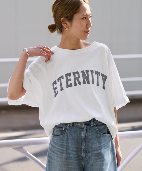 FRAMeWORK(フレームワーク)の「≪追加≫ロゴプリントハーフスリーブT(Tシャツ/カットソー・レディース・ホワイト/ブラウン・FREE)」の1枚目の写真