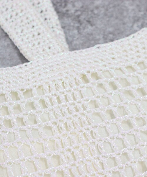 fredy emue（フレディエミュ）の「メタルコード編みスクエアトートバッグ（トートバッグ・レディース・シルバー/オフホワイト/ゴールド・FREE）」の7枚目の写真