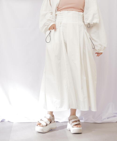 JILL by JILL STUART(ジルバイジルスチュアート)の「◇ナイロンハイウエストフレアスカート(スカート・レディース・ネイビー/ホワイト・SMALL/MEDIUM)」の16枚目の写真