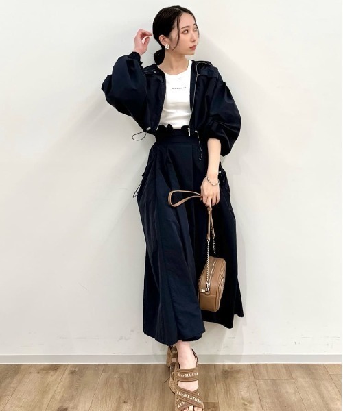 JILL by JILL STUART(ジルバイジルスチュアート)の「◇ナイロンハイウエストフレアスカート(スカート・レディース・ネイビー/ホワイト・SMALL/MEDIUM)」の7枚目の写真