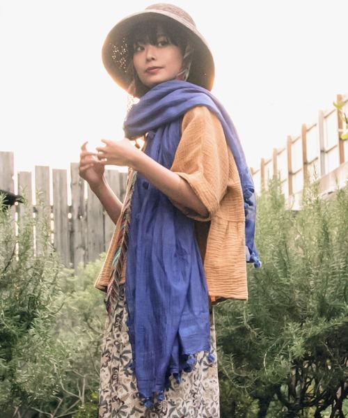 チャイハネ（チャイハネ）の「【チャイハネ】ローランタッセルストール（ストール/ショール・レディース・ナチュラル/ブルー/ピンク/ブラウン・FREE）」の3枚目の写真