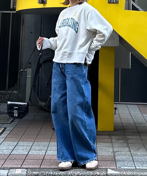 mi via loca(ミヴィアロカ)の「Vintageライク ダメージ加工 刺繍×ロゴプリント裏毛スウェット(スウェット・レディース・トップグレー/オートミール/ネイビー・FREE)」の10枚目の写真