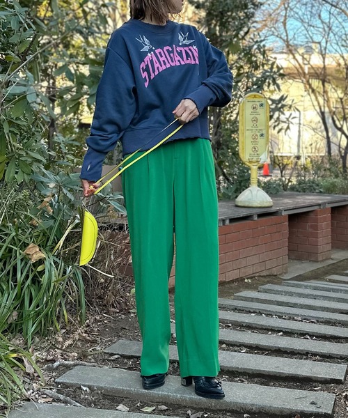 mi via loca(ミヴィアロカ)の「Vintageライク ダメージ加工 刺繍×ロゴプリント裏毛スウェット(スウェット・レディース・トップグレー/オートミール/ネイビー・FREE)」の21枚目の写真