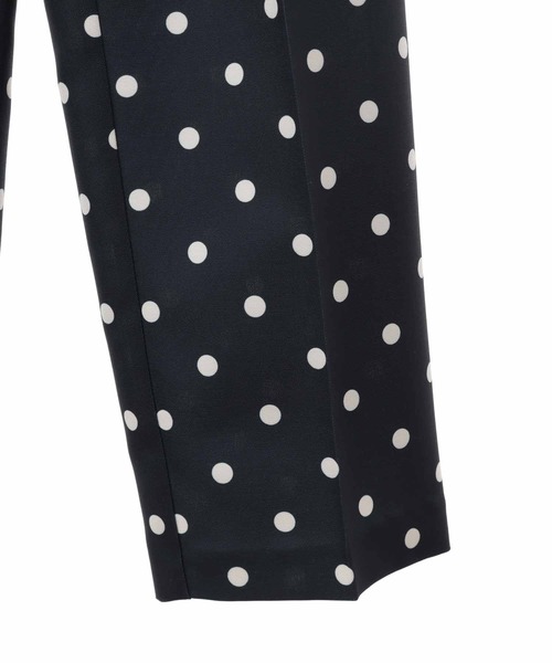 31 Sons de mode（トランテアン　ソン　ドゥ　モード）の「ドット柄ベルト付きテーパードパンツ（その他パンツ・レディース・オフホワイト/ネイビー・36/38）」の22枚目の写真