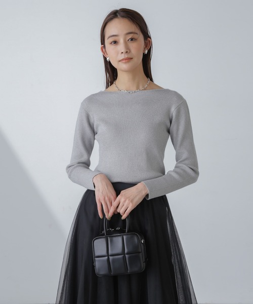 NANO universe（ナノユニバース）の「ラメニットボートネックリブトップス（ニット/セーター・レディース・ネイビー/グレー/ライトベージュ・FREE）」の4枚目の写真