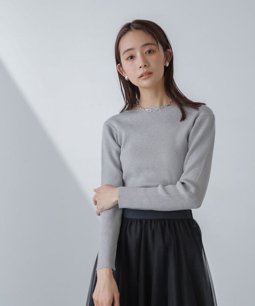 NANO universe（ナノユニバース）の「ラメニットボートネックリブトップス（ニット/セーター・レディース・ネイビー/グレー/ライトベージュ・FREE）」の5枚目の写真