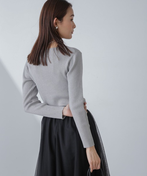 NANO universe（ナノユニバース）の「ラメニットボートネックリブトップス（ニット/セーター・レディース・ネイビー/グレー/ライトベージュ・FREE）」の6枚目の写真