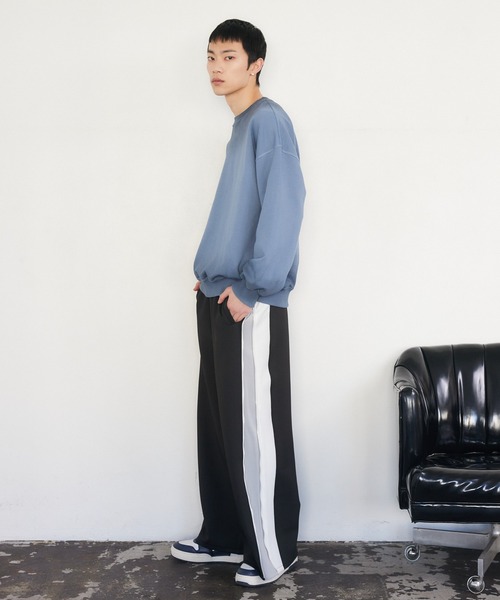 ENVYM(アンビー)の「サイドライントラックパンツ(その他パンツ・レディース・ブラック/ブルー・SMALL/MEDIUM)」の14枚目の写真