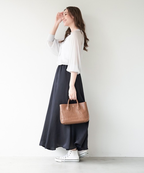 新品 MICA&DEAL 24SS サッカーサテンマーメイドロングスカート MICA&DEAL（マイカ＆ディール）の「サッカーサテンマーメイド