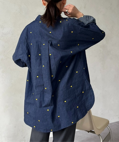 CPCM（シーピーシーエム）の「総刺繍ハートビッグシャツ（シャツ/ブラウス・レディース・オフホワイト/ブルー/オレンジ/サックスブルー・FREE）」の21枚目の写真