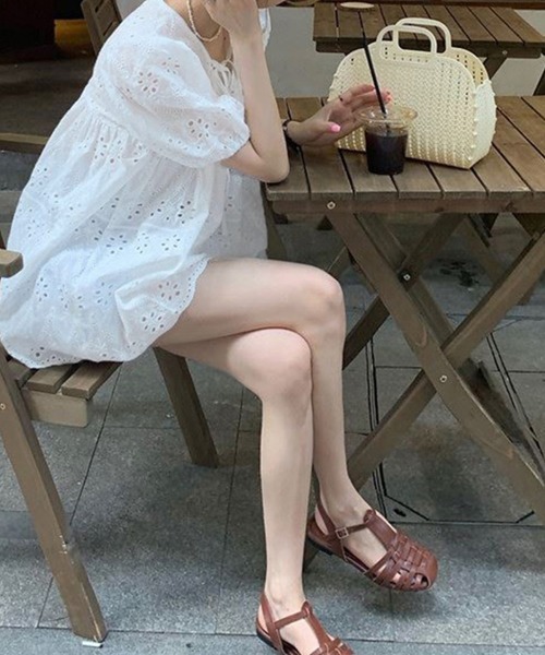 Miniministore(ミニミニストア)の「スカラップ刺しゅうレースブラウスVネック半袖半袖(シャツ/ブラウス・レディース・ホワイト・M/L)」の9枚目の写真