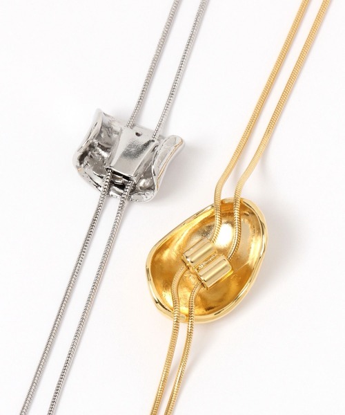 LOWRYS FARM(ローリーズファーム)の「ループタイネックレス 111654(ネックレス・レディース・グレー/ベージュ/グレー系その他・FREE)」の5枚目の写真