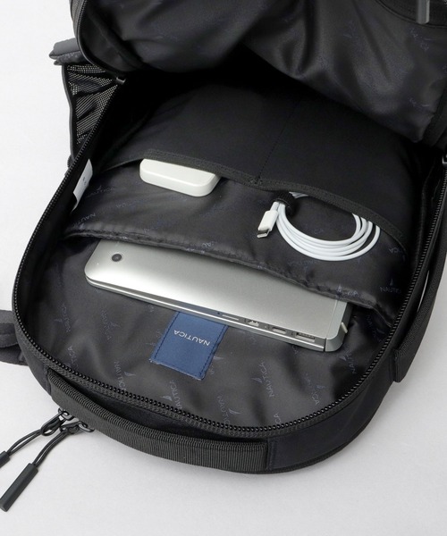 CORDURAポリエステル マグネットバックル ビジネスリュック 多収納 A4