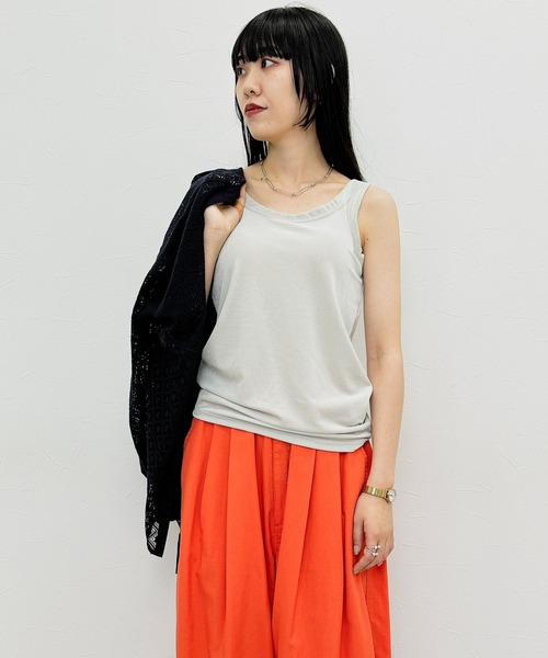 niko and...（ニコアンド）の「[MODE NORM CORE]カップ付きシャイニータンクトップ（タンクトップ・レディース・ライトグレー/イエロー/ブラック・LARGE/MEDIUM）」の5枚目の写真