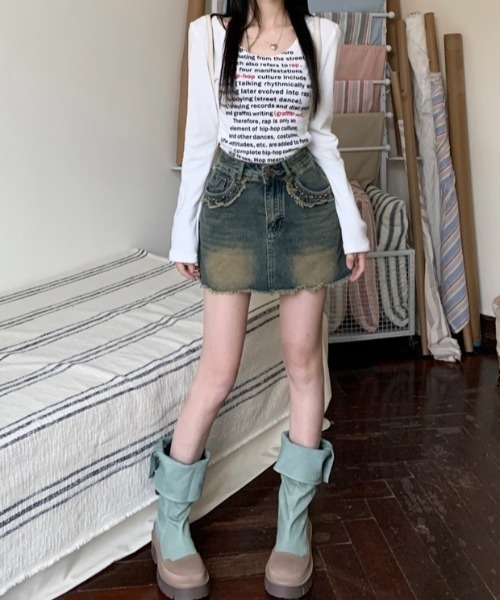 DIESEL アシンメトリー デニムスカート チャーム フェード y2kグランジ DIESEL アシンメトリー デニムスカート チャーム フェード y2k