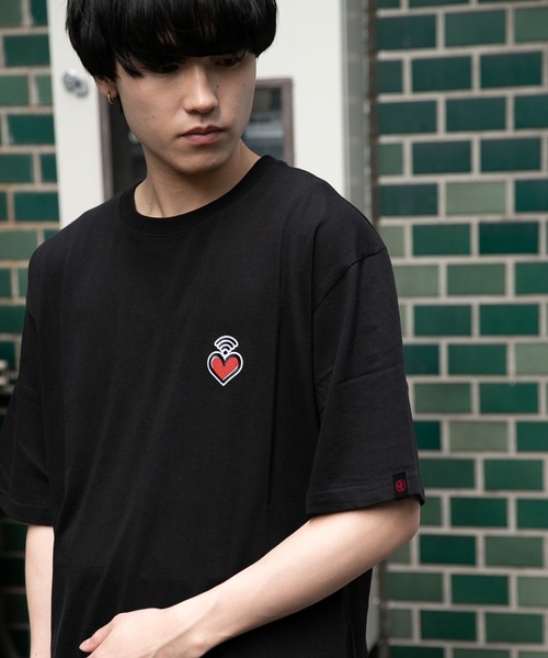 【UNISEX】WANGGWAN／Heart WiFi T 2115037（Tシャツ/カットソー）｜WANGGWAN（ワングァン）