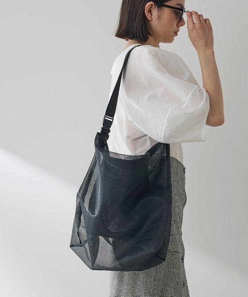 Whim Gazette(ウィムガゼット)の「【2.718】2WAYシアーショルダー(ショルダーバッグ・レディース・ブラック/ブラウン・FREE)」の2枚目の写真