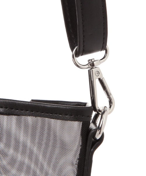 LAKOLE（ラコレ）の「メッシュコンビ2WAYトートバッグ / 119697（トートバッグ・レディース・シルバー/ブラック/ライトブルー・FREE）」の13枚目の写真