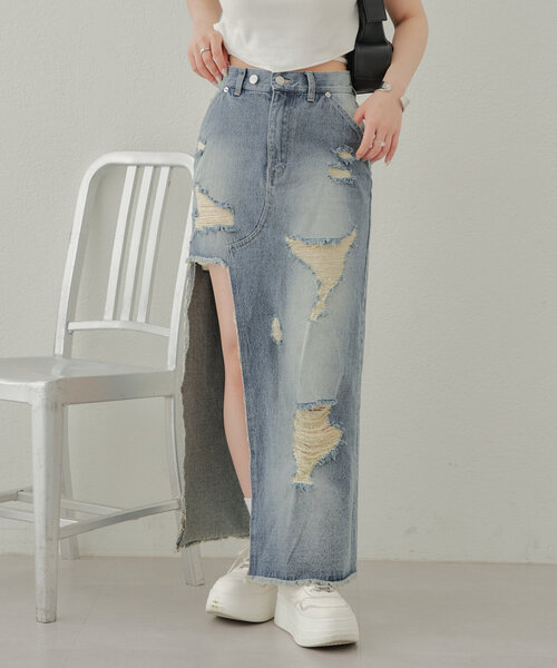 Chico(チコ)の「ダメージカットオフデニムスカート(スカート・レディース・グレー/ブルー/ベージュ・0/1)」の7枚目の写真