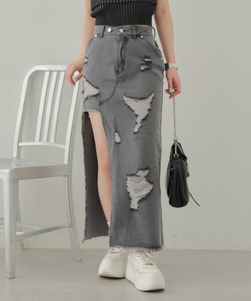 Chico(チコ)の「ダメージカットオフデニムスカート(スカート・レディース・グレー/ブルー/ベージュ・0/1)」の14枚目の写真