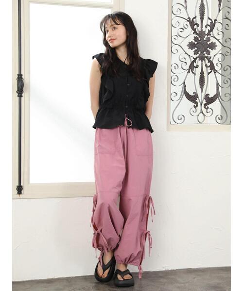 Green　Parks（グリーンパークス）の「・Double　Flags　サイドリボンカーゴパンツ（その他パンツ・レディース・ピンク/ブラック/カーキ・FREE）」の15枚目の写真