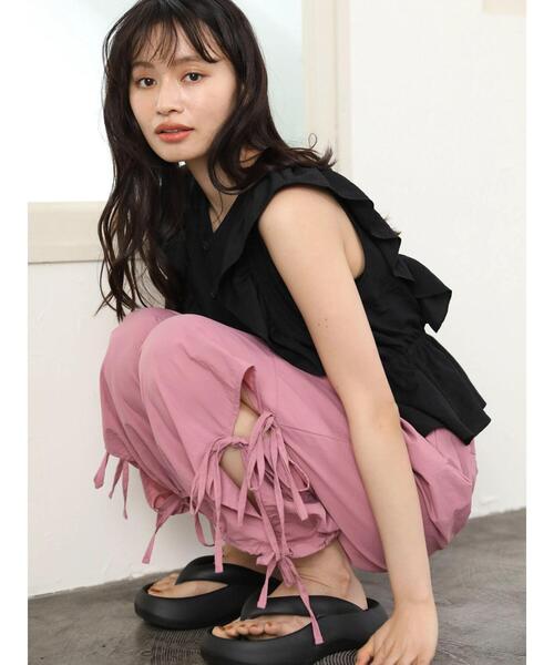 Green　Parks（グリーンパークス）の「・Double　Flags　サイドリボンカーゴパンツ（その他パンツ・レディース・ピンク/ブラック/カーキ・FREE）」の16枚目の写真