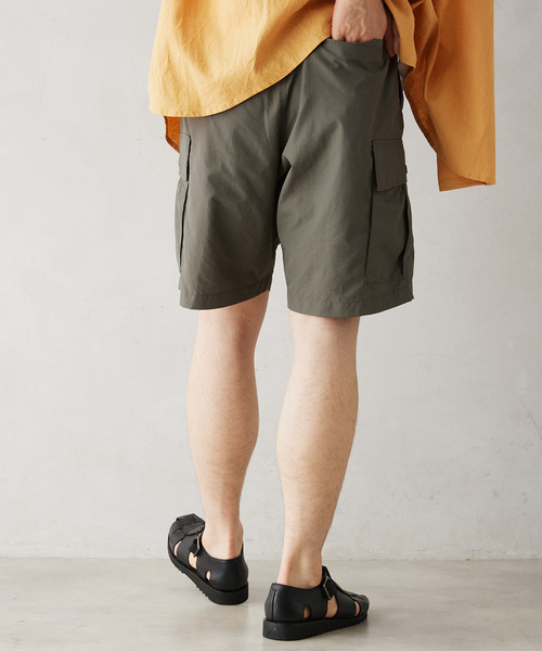 SIERRA DESIGNS（シェラデザイン）の「SIERRA DESIGNS / シエラデザインズ 別注 撥水ナイロン カーゴショーツ（その他パンツ・メンズ・カーキ/ブラック/チャコールグレー・MEDIUM/LARGE）」の9枚目の写真