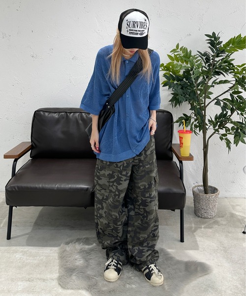 sedacle(セダクル)の「ペイズリー透かしニットポロ(ポロシャツ・メンズ・ブルー/ベージュ/ピンク・SMALL/MEDIUM/LARGE)」の13枚目の写真