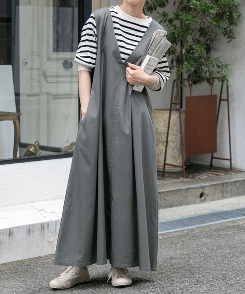 FORK&SPOON（フォークアンドスプーン）の「FORK&SPOON　テントラインジャンパースカート（ワンピース・レディース・ネイビー/オリーブ・1/2）」の3枚目の写真