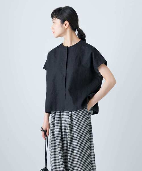 かぐれ（カグレ）の「コットンリネンクロップドブラウス（シャツ