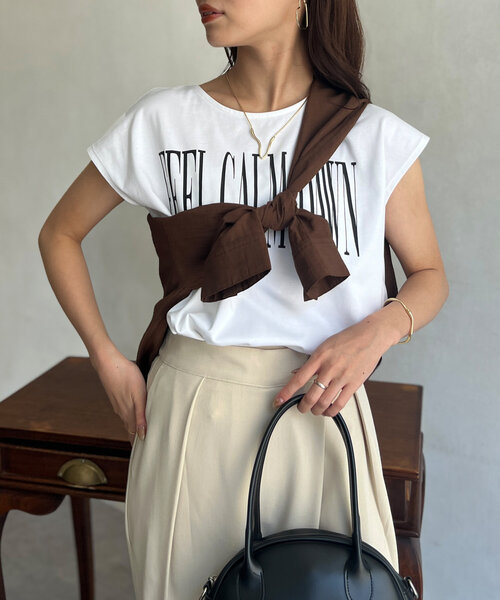 Chez toi（シェトワ）の「フレンチスリーブロゴTシャツ（Tシャツ/カットソー・レディース・ブラック/カーキ/オフホワイト/オレンジ・FREE）」の12枚目の写真