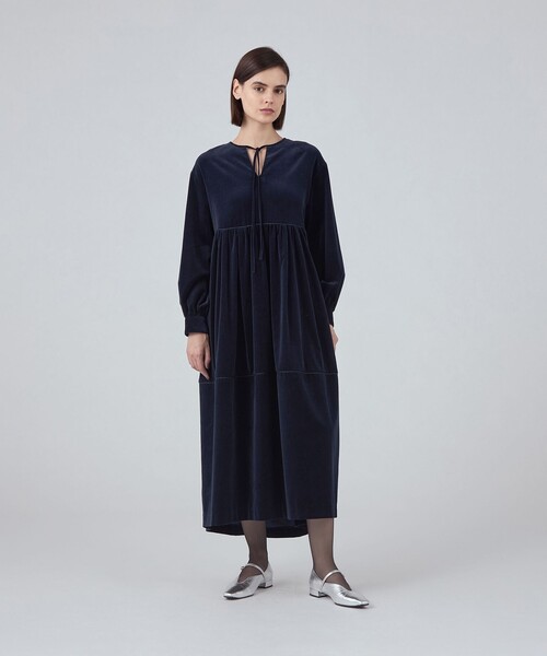 コウ様　トゥモローランド　ワンピース セール】 リネンコットンムーブ Vネックワンピース （ロング