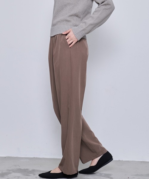 Arnold Palmer（アーノルドパーマー）の「ツイル タックパンツ（その他パンツ・レディース・ブラック/ライトブラウン・S/M/L）」の7枚目の写真