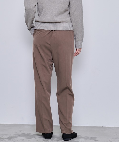 Arnold Palmer（アーノルドパーマー）の「ツイル タックパンツ（その他パンツ・レディース・ブラック/ライトブラウン・S/M/L）」の8枚目の写真