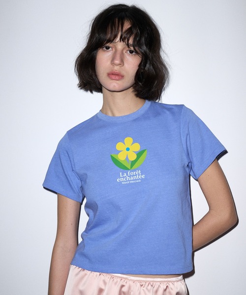 Mardi Mercredi（マルディメクルディ）の「SLIM TSHIRT ENCHANT : FLOWER / スリム Tシャツ ENCHANT：フラワー（Tシャツ/カットソー・レディース・ブルー系その他・FREE）」の3枚目の写真