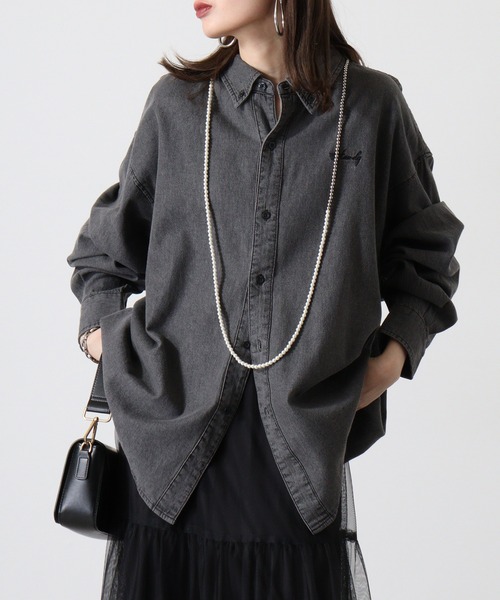 FUNALIVE(ファンアライブ)の「6oz denim one point embroidery loose shirt / 6ozデニム ワンポイント刺繍 ルーズシャツ unisex(シャツ/ブラウス・メンズ・ブラック系その他/ブラック/ネイビー・M/L)」の4枚目の写真