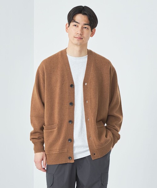 green label relaxing(グリーンレーベルリラクシング)の「ハミルトンラム Vネック カーディガン(カーディガン/ボレロ・メンズ・グレー/ダークブラウン/ベージュ/ネイビー・S/M/L/XL)」の7枚目の写真