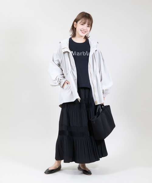 meeny miny（ミーニーマイニー）の「【meeny miny】[美シルエットシリーズ]【撥水/UV/軽量】美優マウンテンパーカー（マウンテンパーカー・レディース・ブラック/ベージュ・MEDIUM）」の8枚目の写真