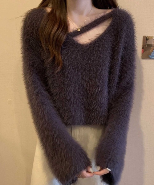 SPIGA（スピーガ）の「チョーカーシャギーニット（ニット/セーター・レディース・ブラック/ホワイト/ベージュ/パープル/グレー・FREE）」の5枚目の写真